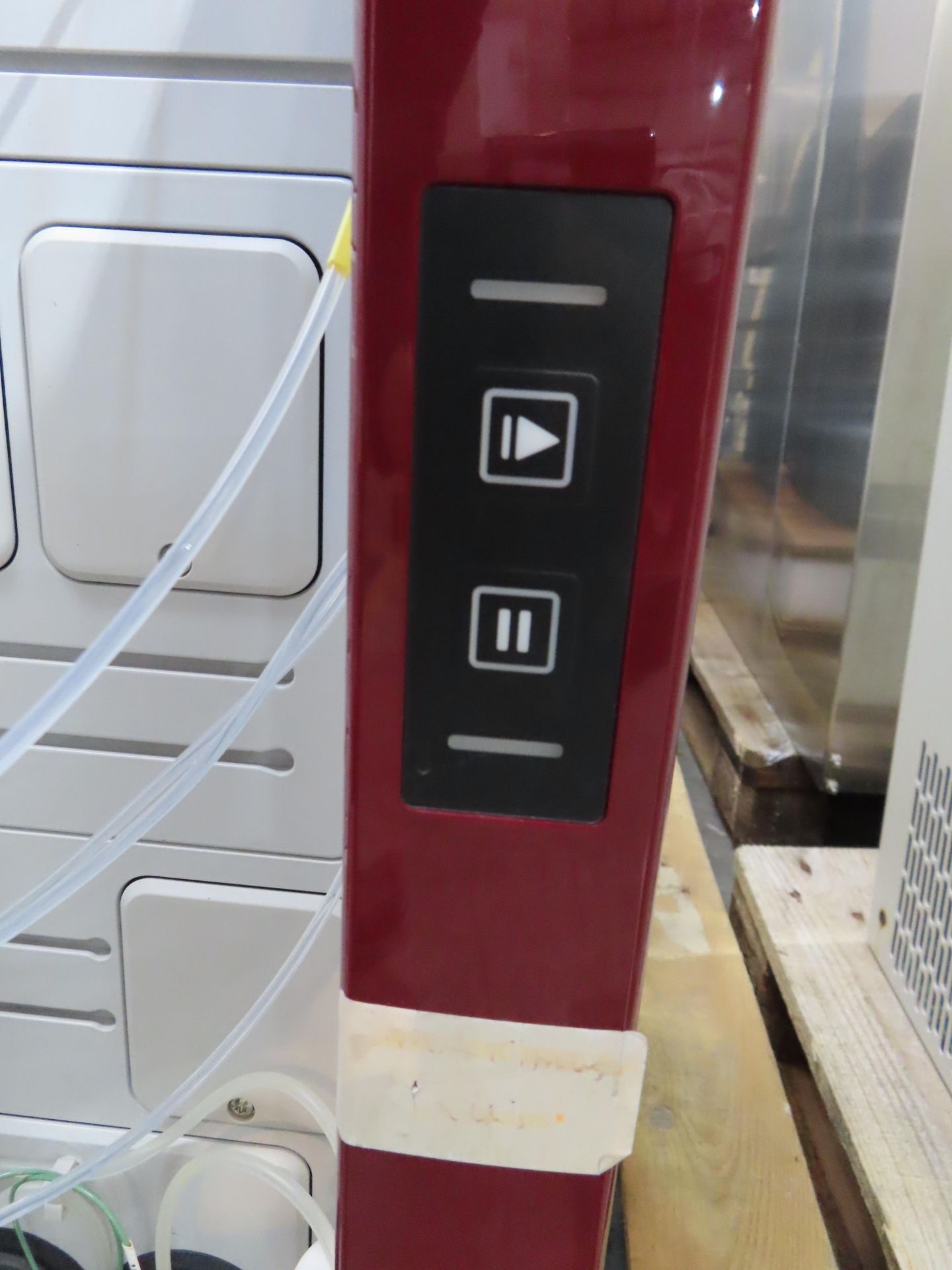 GE Healthcare Atka Pure Benchtop Chromatography System. Year: 07/2018, S/N 2390700 - Image 4 of 7