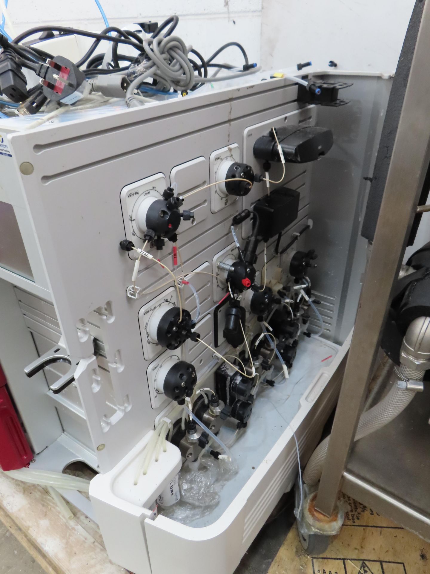 GE Healthcare Atka Avant Chromatography System. Year: 2012, S/N 1593602 - Image 7 of 10