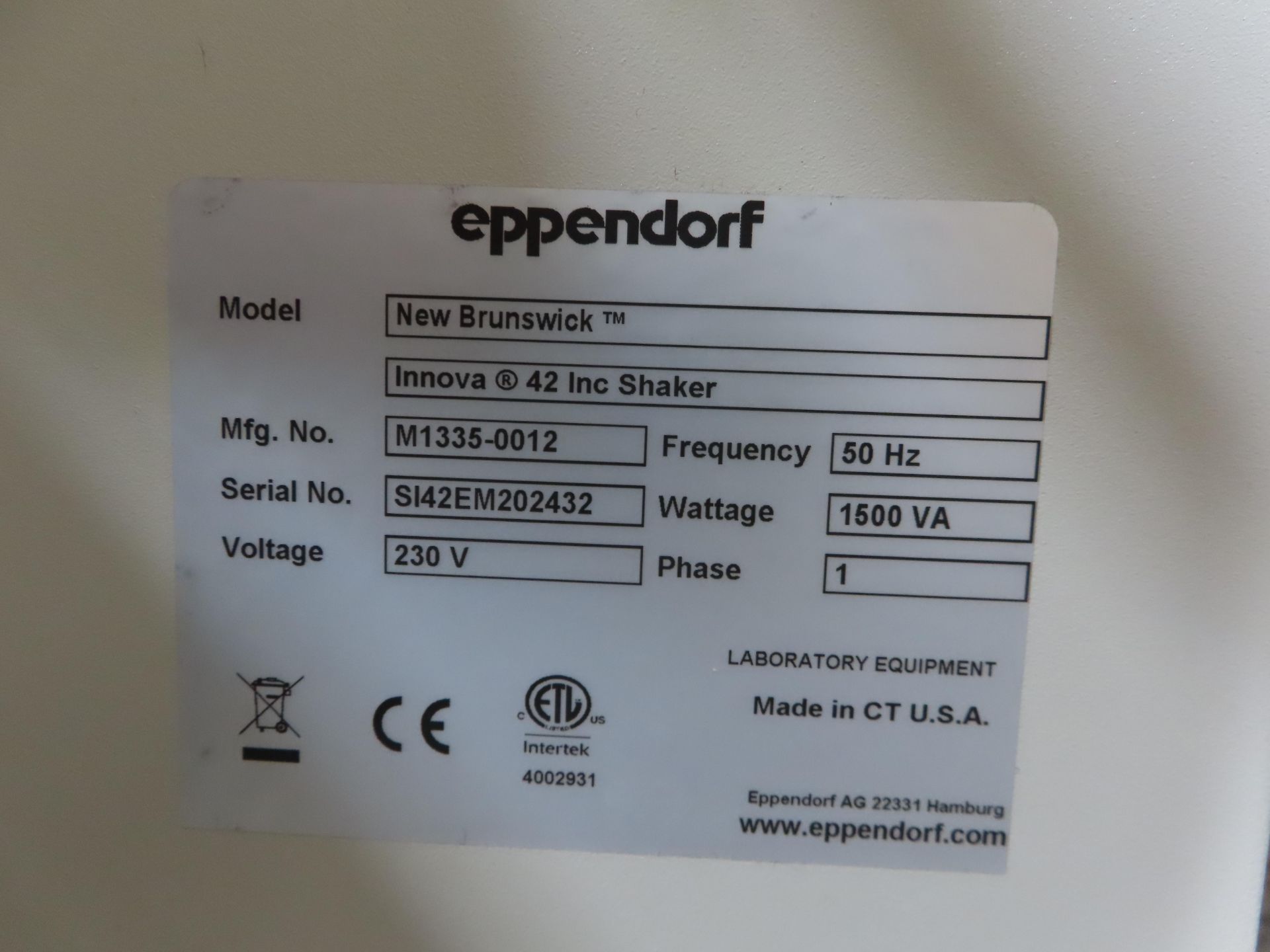 Eppendorf New Brunswick 'Innova 42 Shaker Series' Incubator - Image 6 of 7