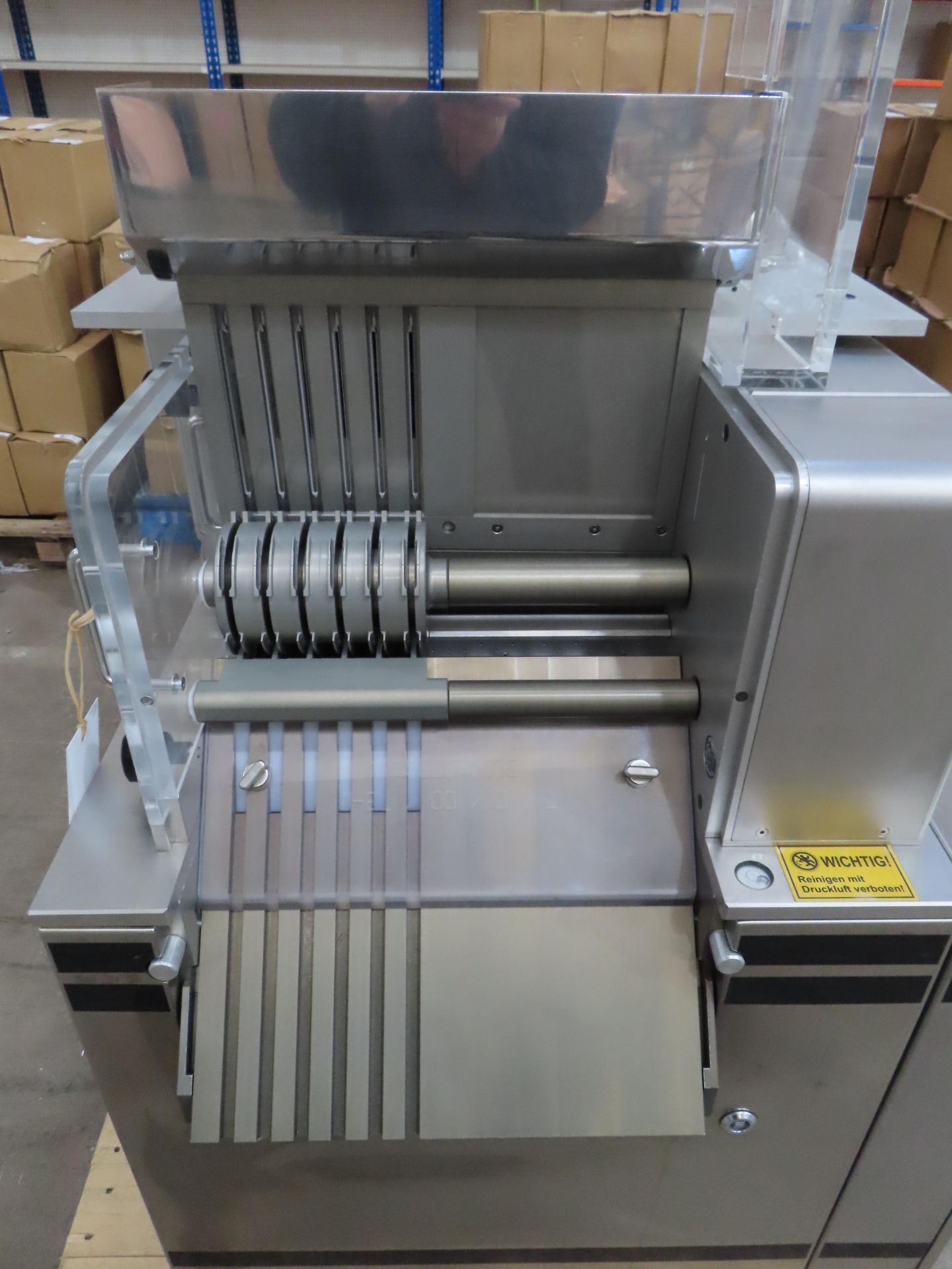 Harro Hofliger KWS 6-L Capsule Checkweighing system with standalone operator control panel - 3PH - Image 2 of 11