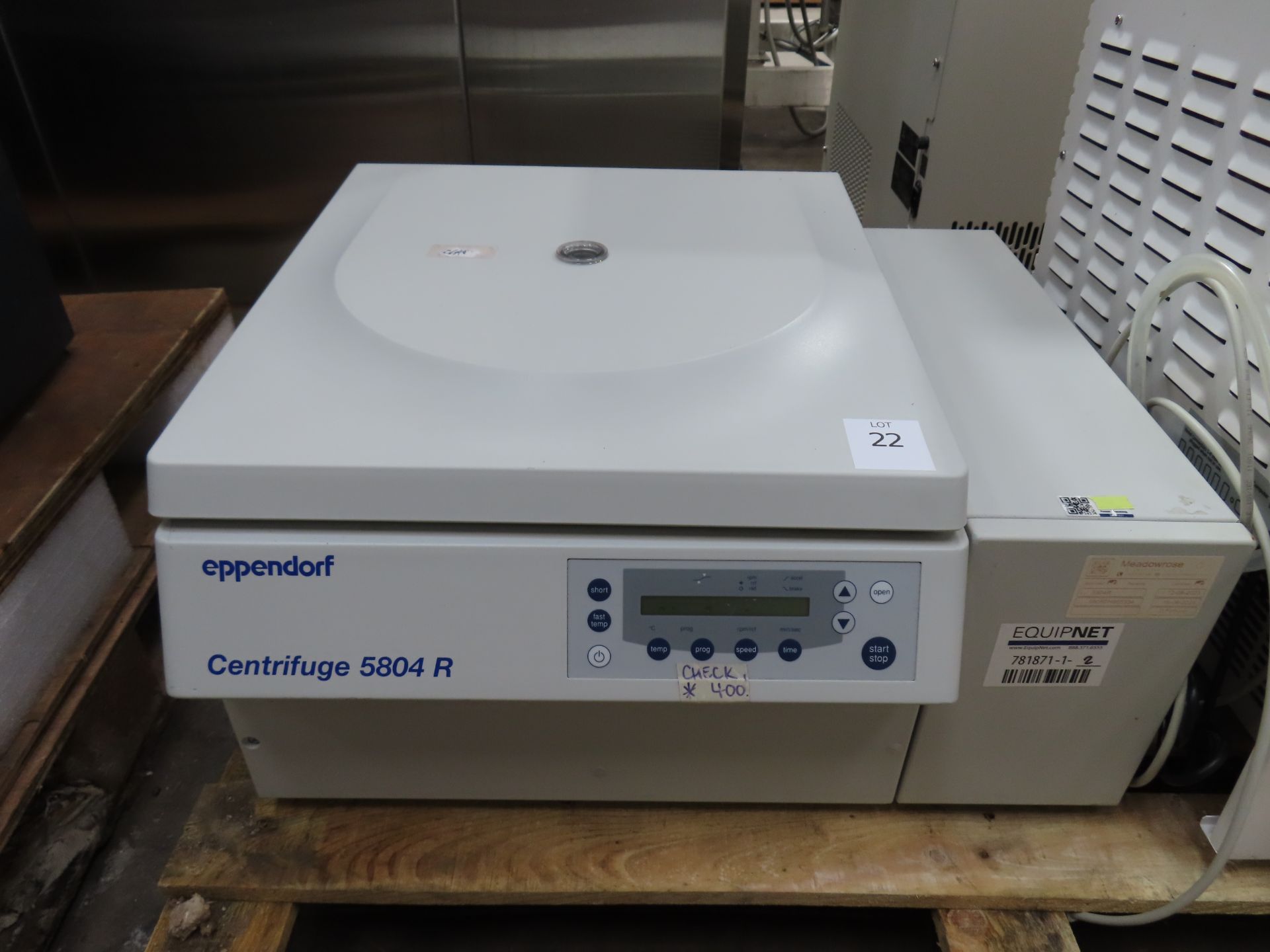 Eppendorf Centrifuge 5804R