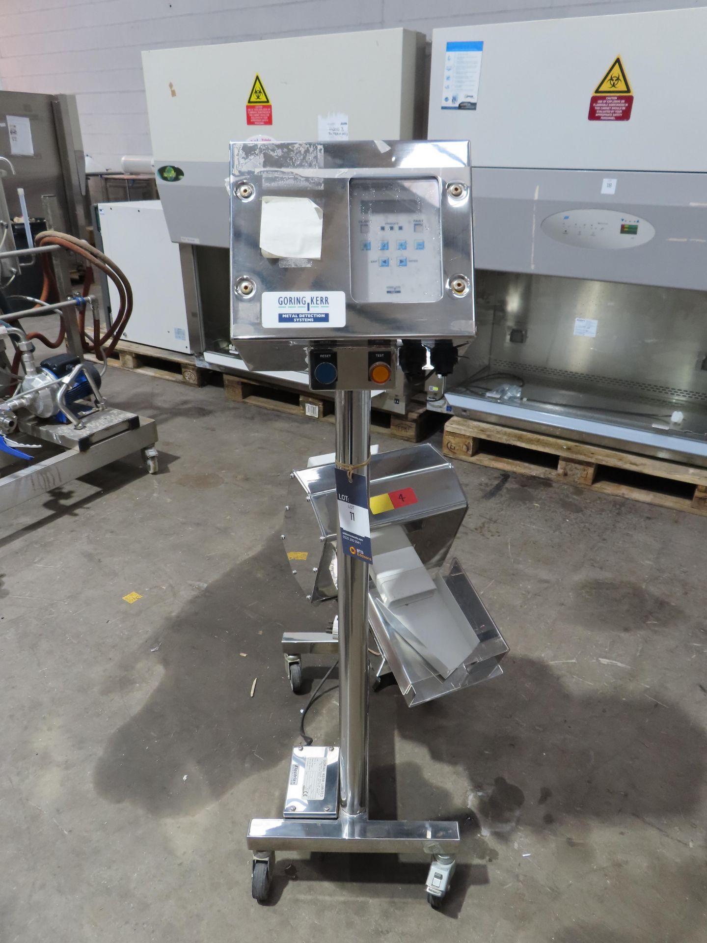 Goring Kerr Mobile Metal Detector