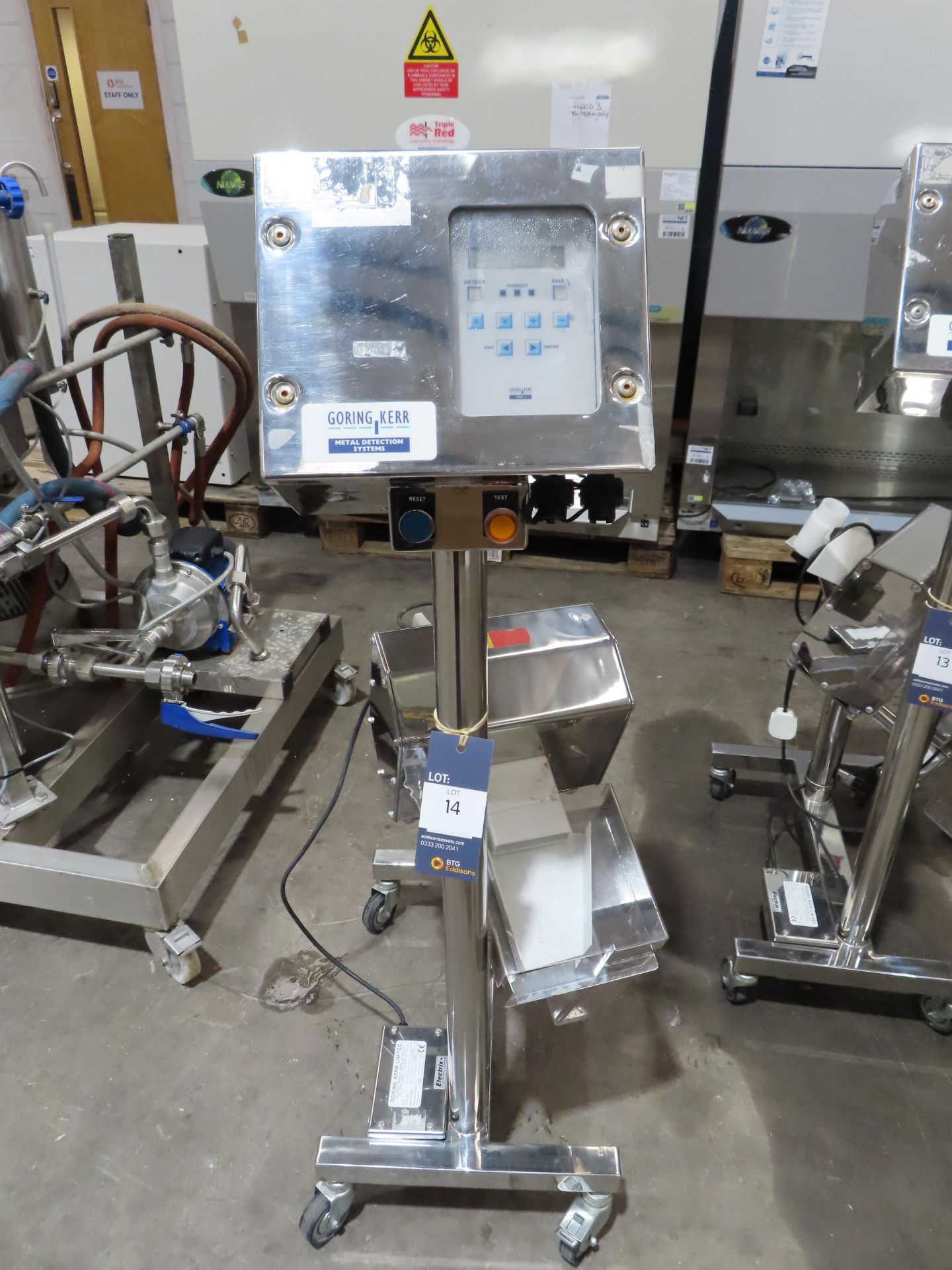 Goring Kerr Mobile Metal Detector