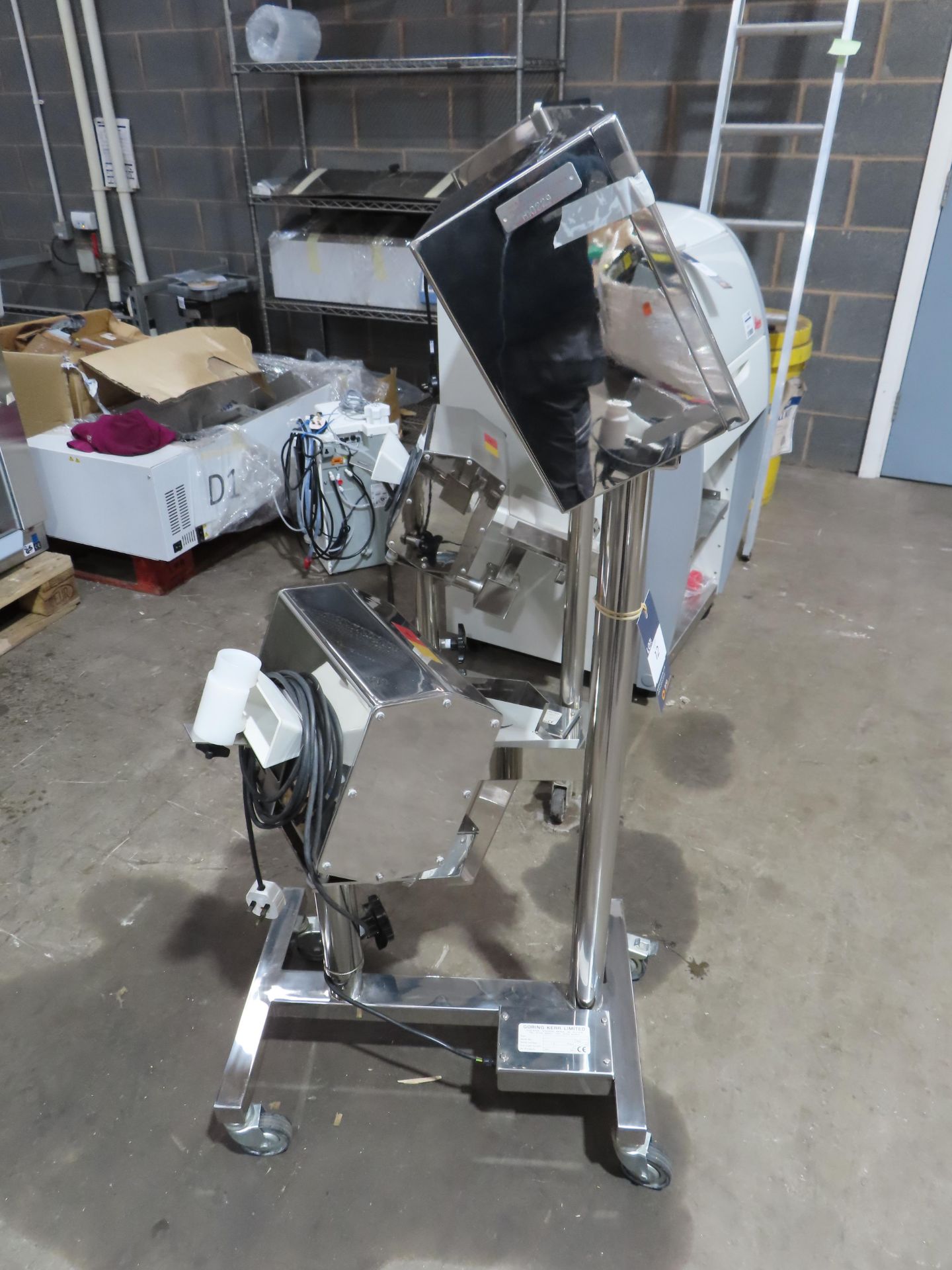 Goring Kerr Mobile Metal Detector - Image 2 of 5