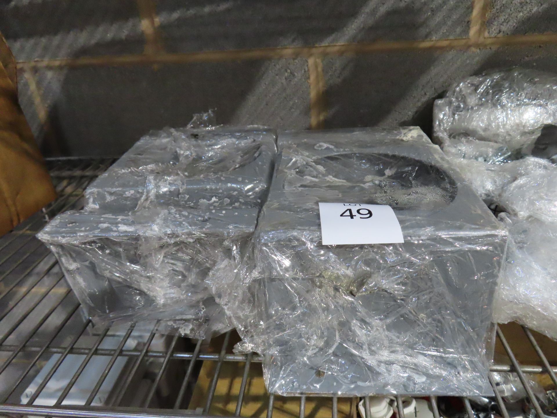 Contents of a shelf - Mainly Clips/Brackets - Image 2 of 6