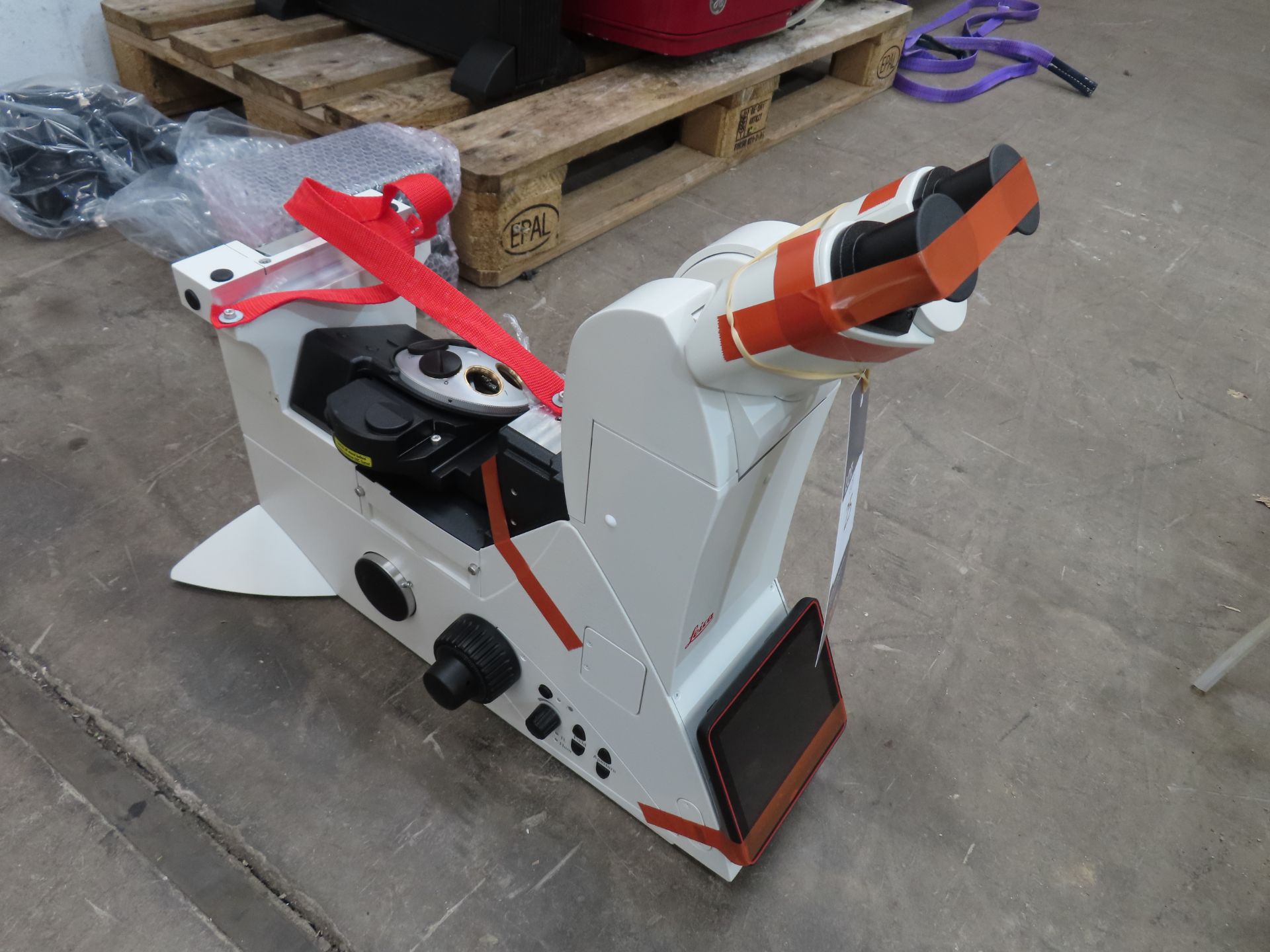 Leica DMi8 Inverted Microscope - Unused S/N: 621148, Year: 01/2024 - Image 5 of 18