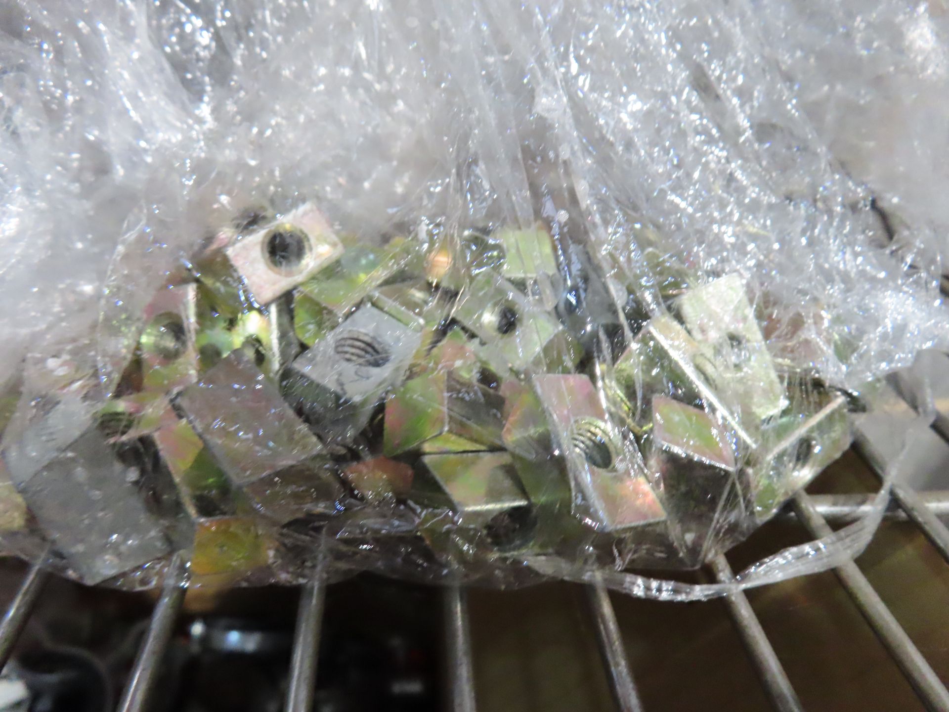 Contents of a shelf - Mainly Clips/Brackets - Image 4 of 6