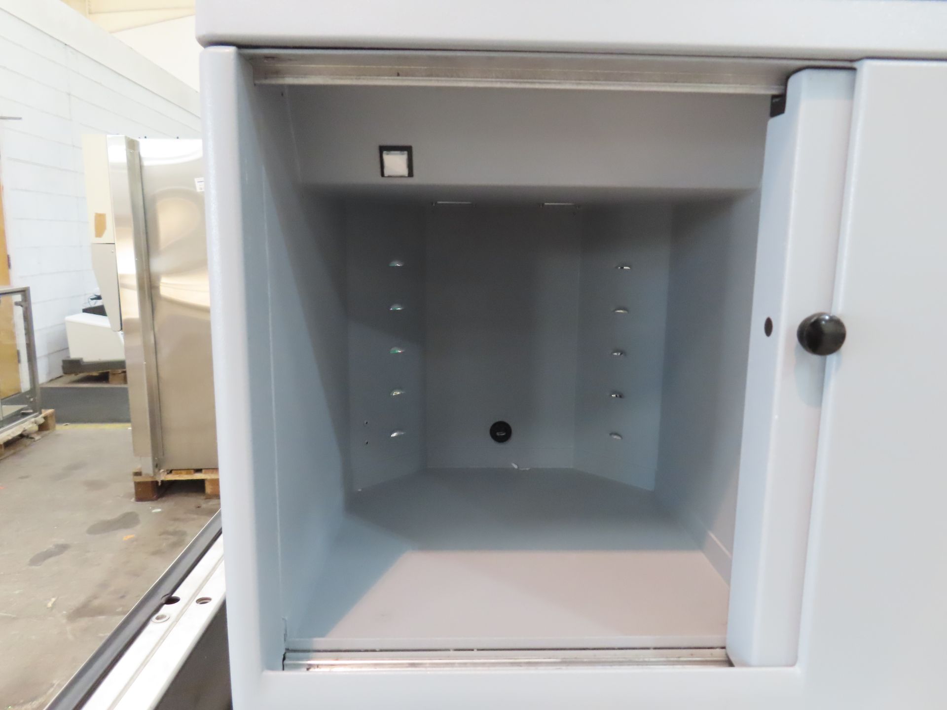 BD Biosciences FACS Aria Fusion Special Order System High Speed Cell Sorter/Flow Cytometer mounted t - Image 9 of 12