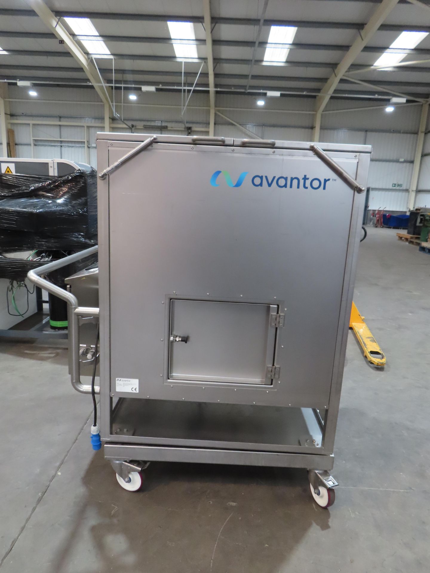 Avantor 1000L Stainless Steel Double Jacketed mixing vessel - Image 5 of 11