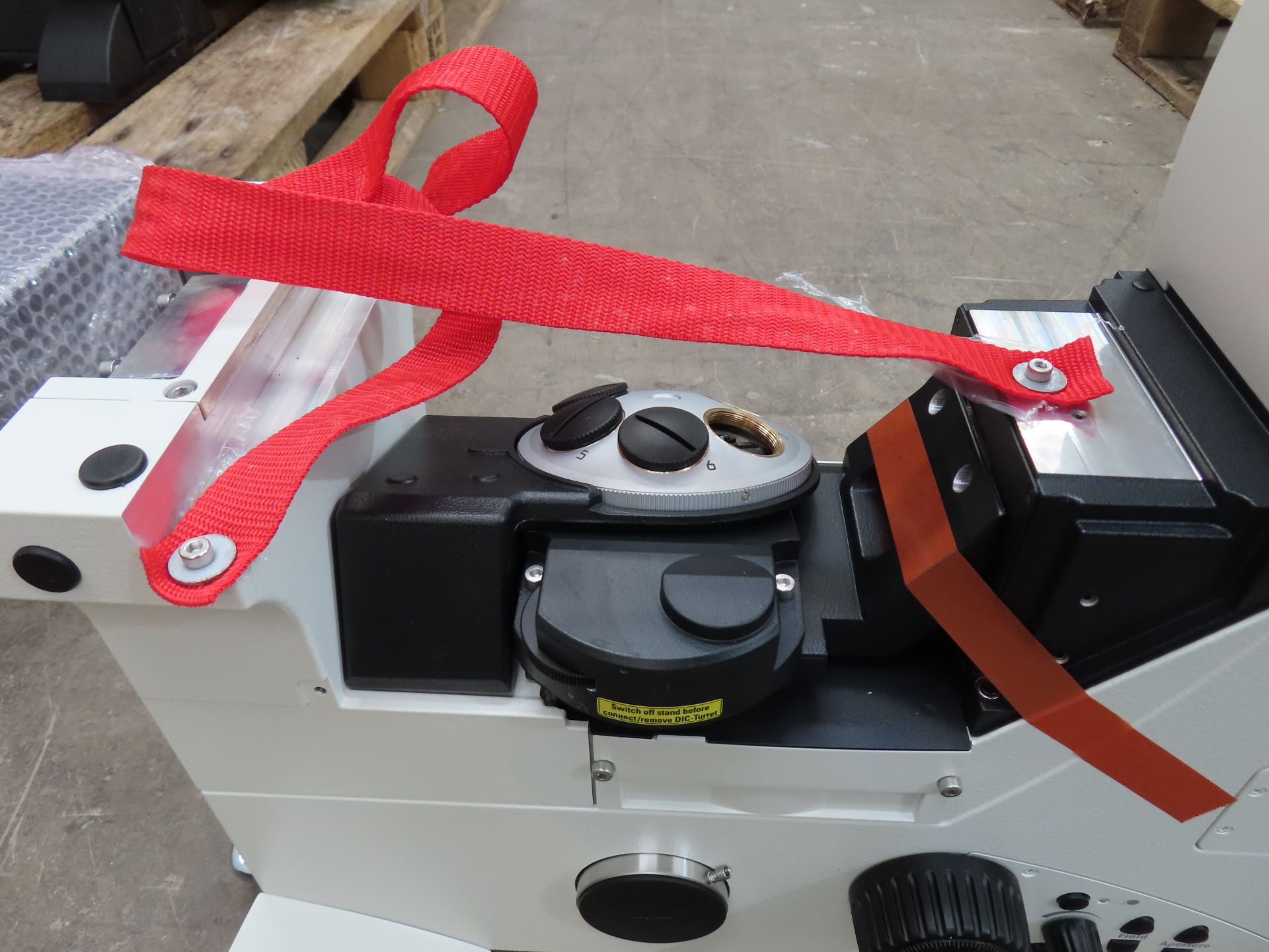 Leica DMi8 Inverted Microscope - Unused S/N: 621148, Year: 01/2024 - Image 7 of 18