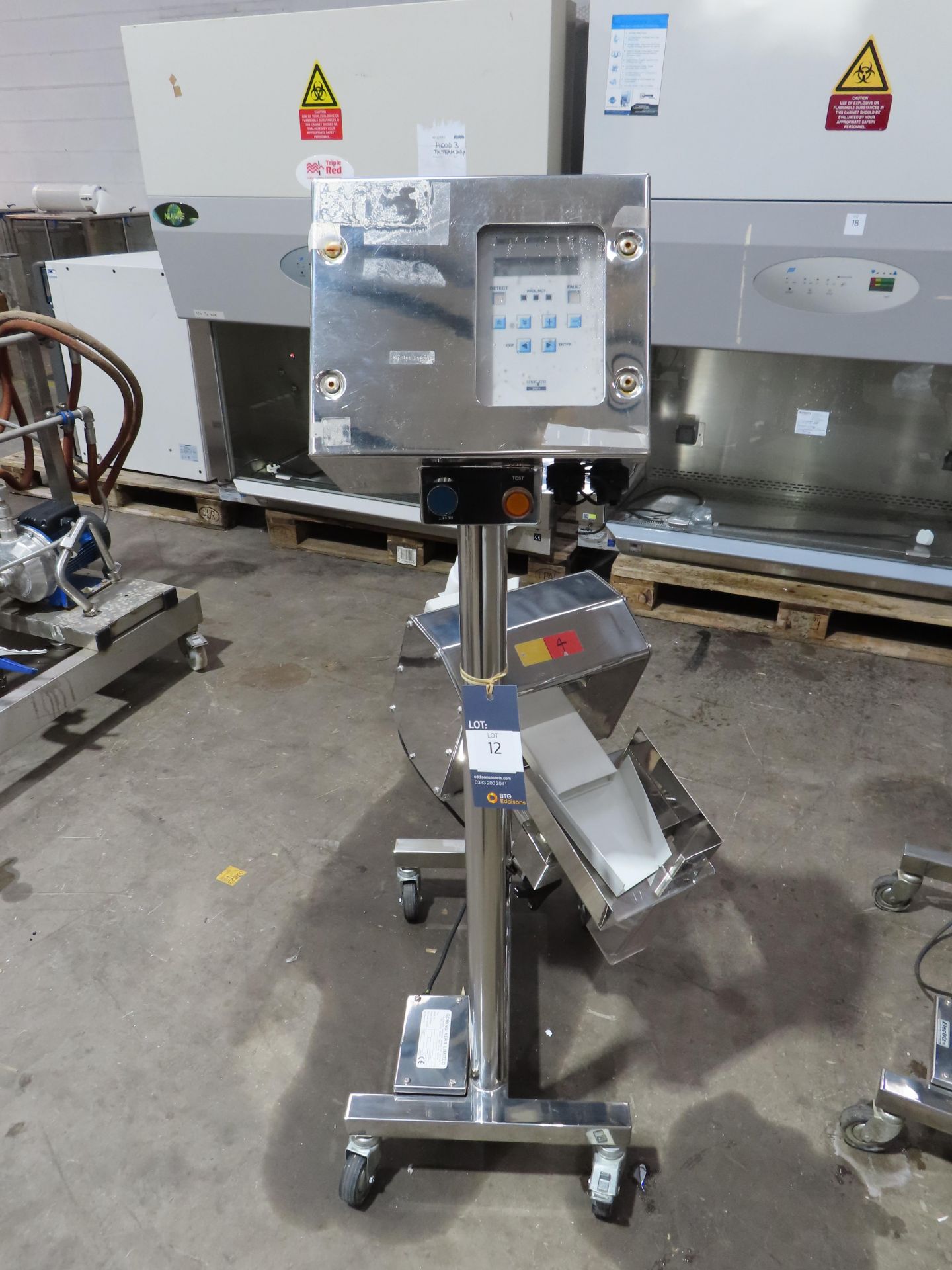 Goring Kerr Mobile Metal Detector