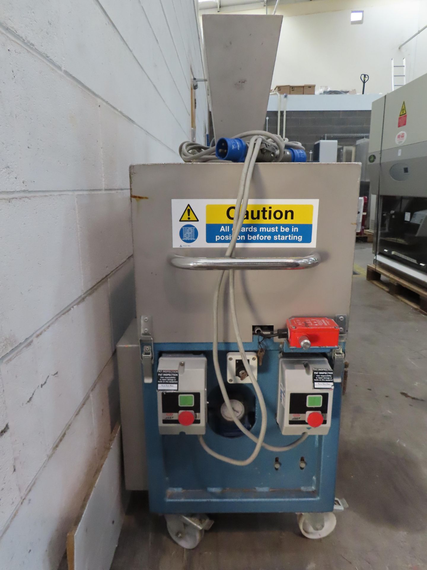 Teacraft Mobile Granulator - 1PH - Image 2 of 8