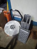 Motorbike stand and ramp