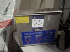 Digital ultrasonic cleaning bath
