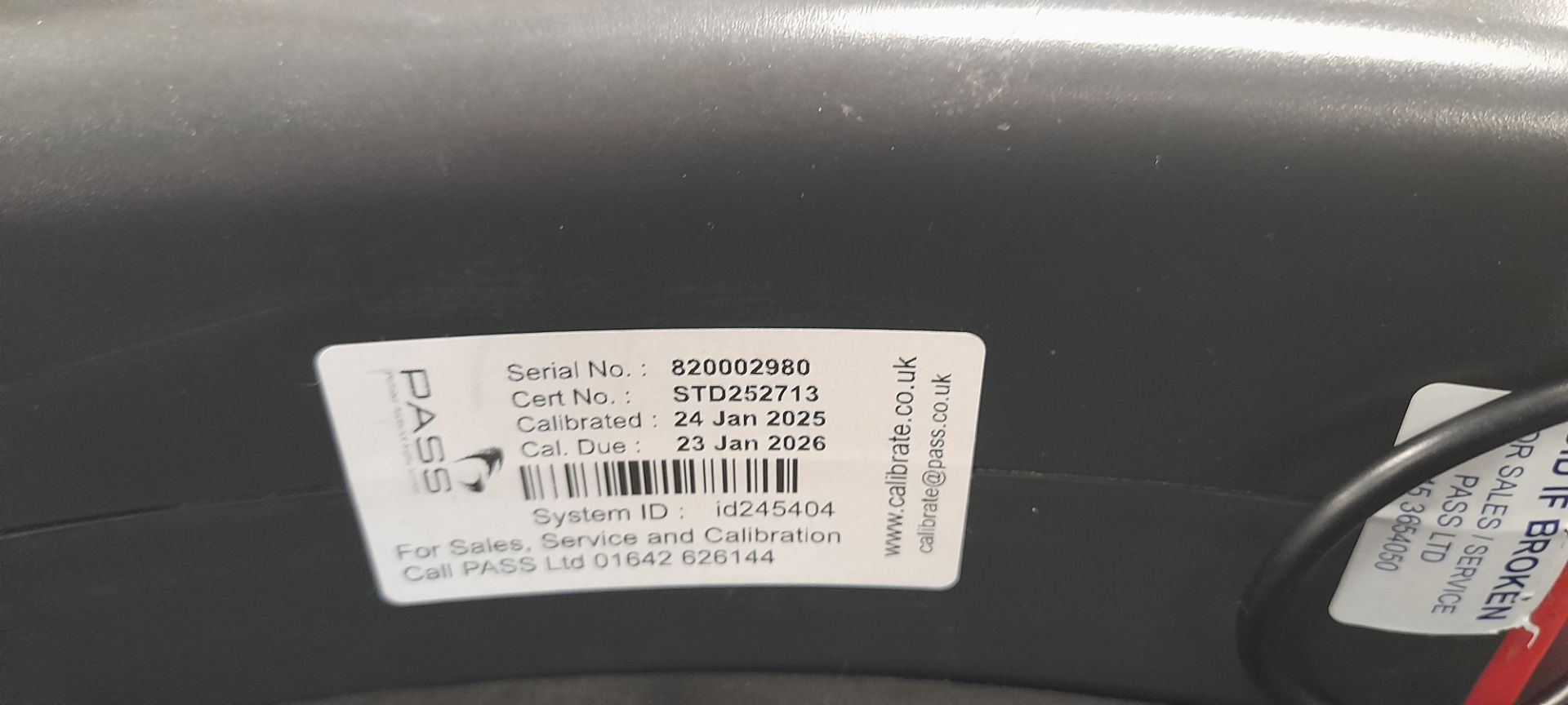 UNI-T UT528 PAT Tester, Serial Number 820002980 & Microwave Leakage Detector. Located on first - Image 3 of 4