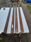 4 x size 2 acrow props