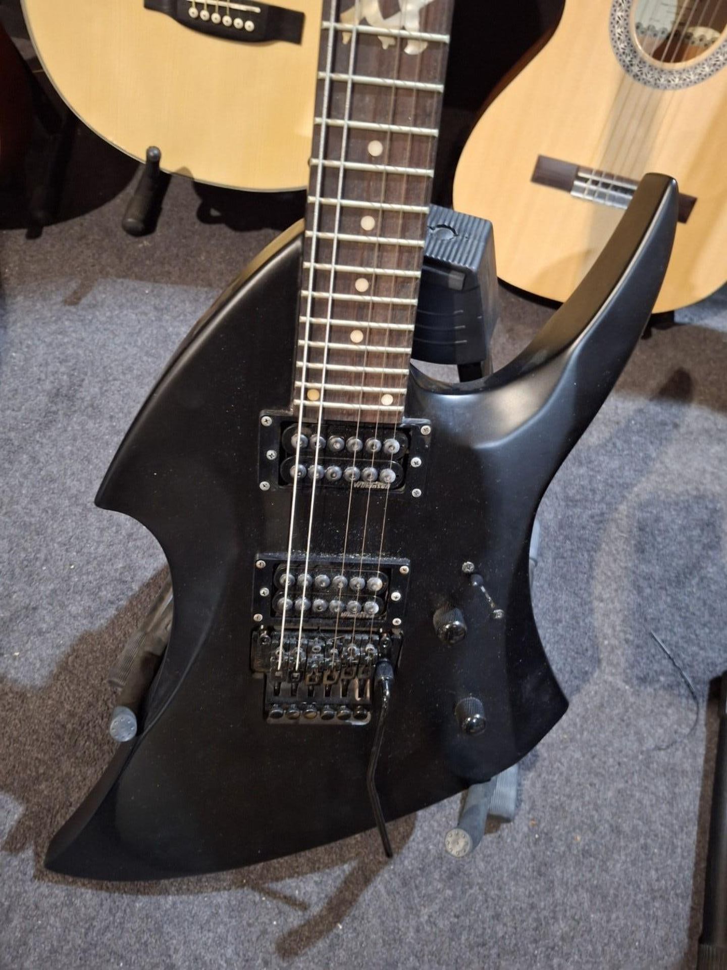 Vintage XX electric guitar - Image 2 of 7