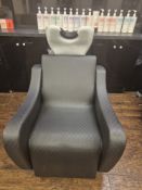 Pietranera WEN Pro salon massaging backwash unit (this item has already been disconnected)