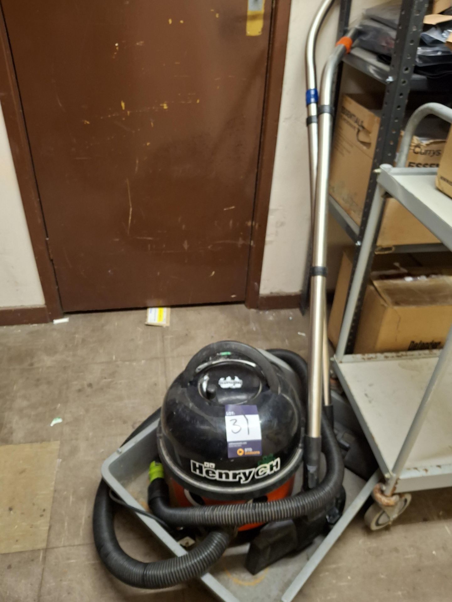 Numatic HVR200-12 ‘Henry’ vacuum cleaner