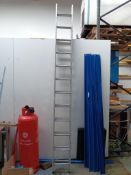 Aluminium double extension ladder