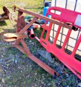 Single Leg Sub-Soiler/Pipe Layer