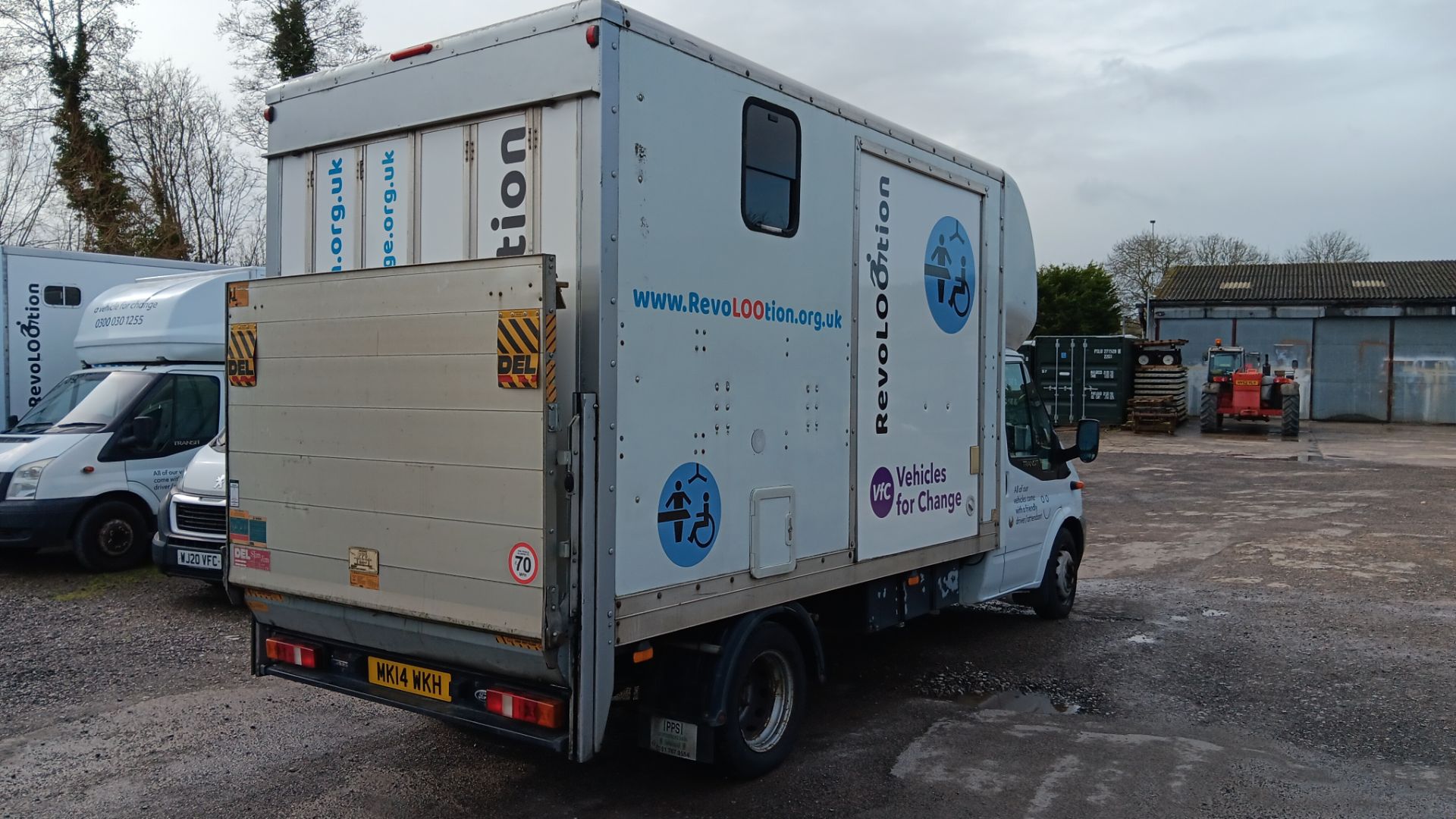 Transit 100 T350 Rwd Ford Transit 100 T350 RWD Luton van, registration MK14 WKH, odometer ...