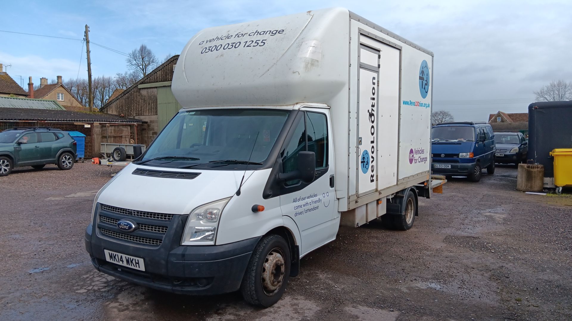Transit 100 T350 Rwd Ford Transit 100 T350 RWD Luton van, registration MK14 WKH, odometer ...