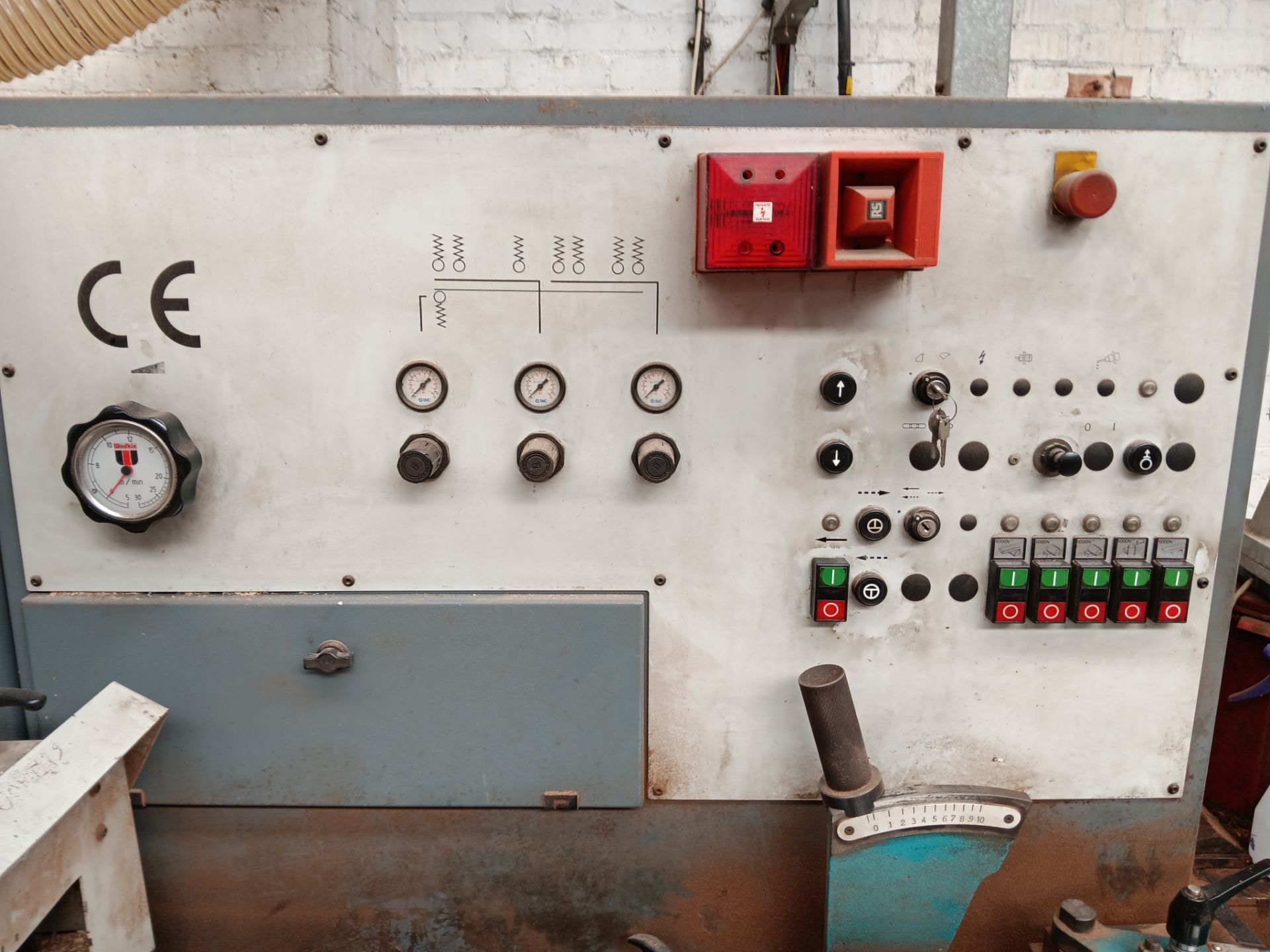 Wadkin K23 Planer/Moulder, serial number 98/8042, year 1998 to include: Steel stillage, steel framed - Image 3 of 17