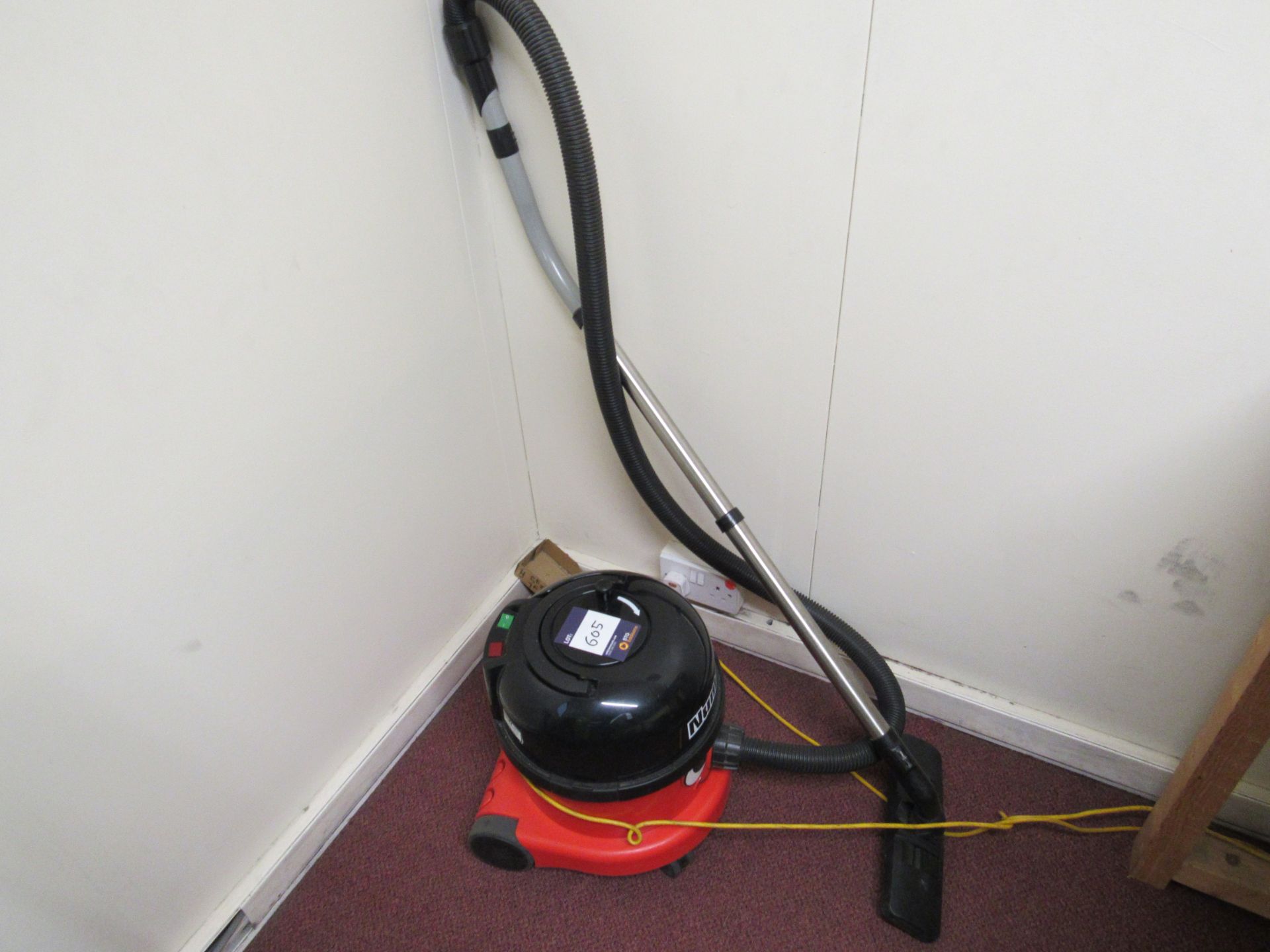 Numatic NRV240-11 vacuum cleaner