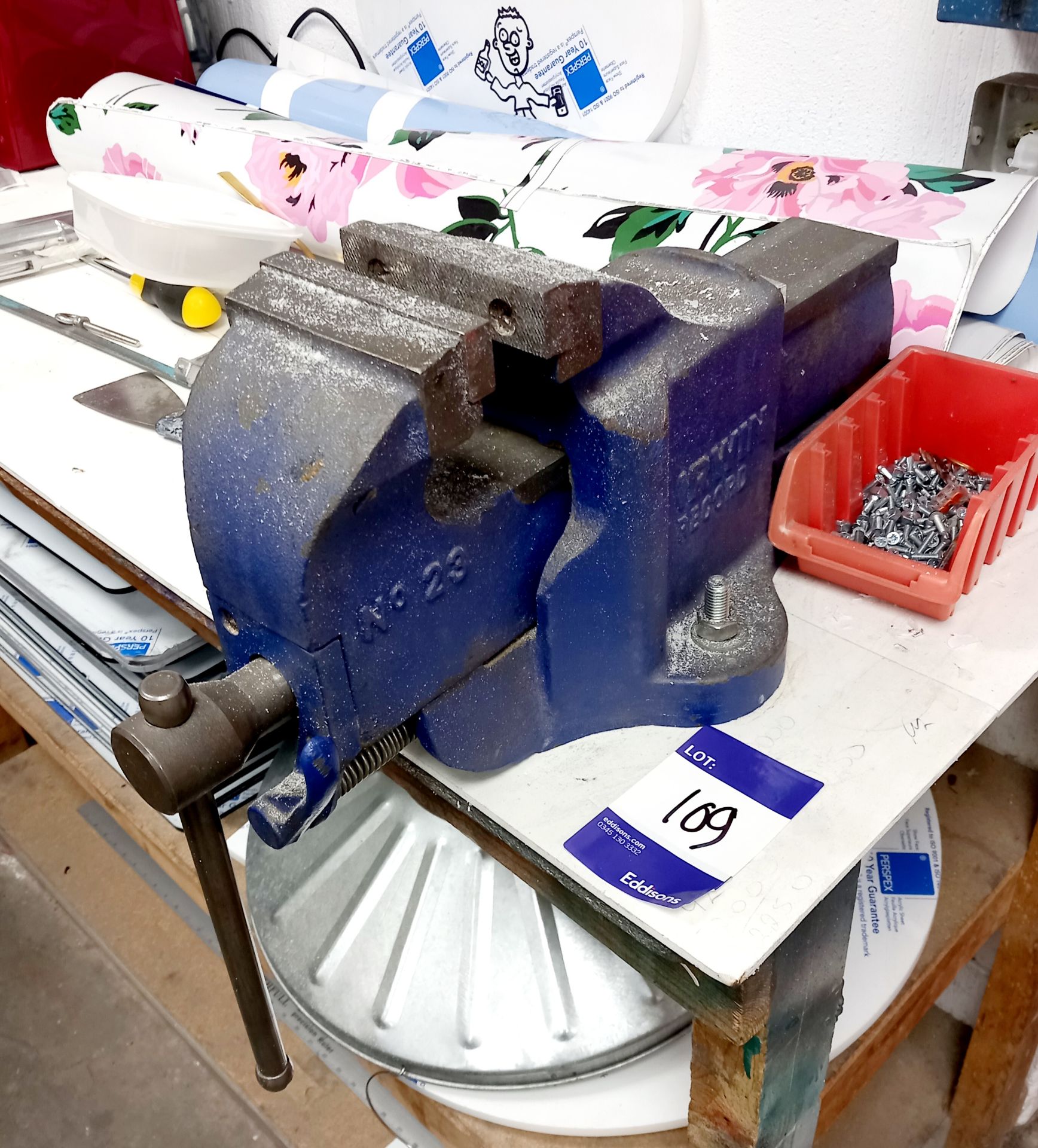Record no 23 vice (bolted)