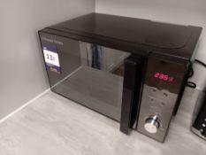 Russell Hobbs RHM2076B-A2 microwave oven