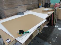 2 mobile work stations