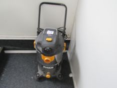 Titan vacuum clenaer