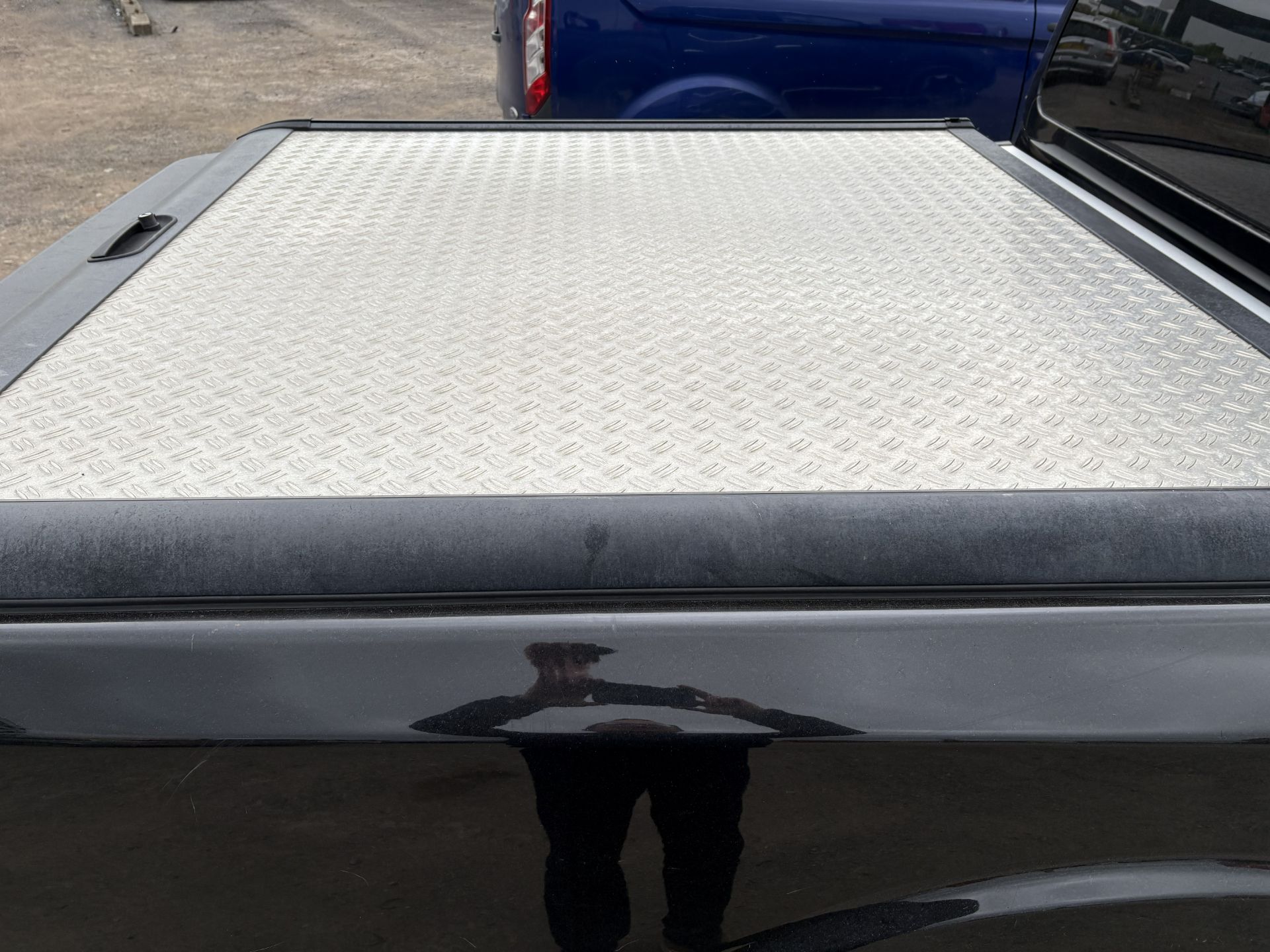 Nissan Navara Double Cab Pick Up Tekna 2.3dCi 190, Registration R555 PRS - Image 31 of 35