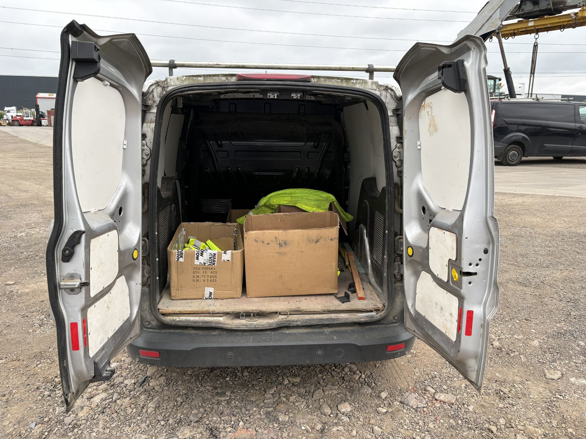 Ford Transit Connect 200 L1 1.5 TDCi ECOnetic, Registration AV65 AXM - Image 13 of 17