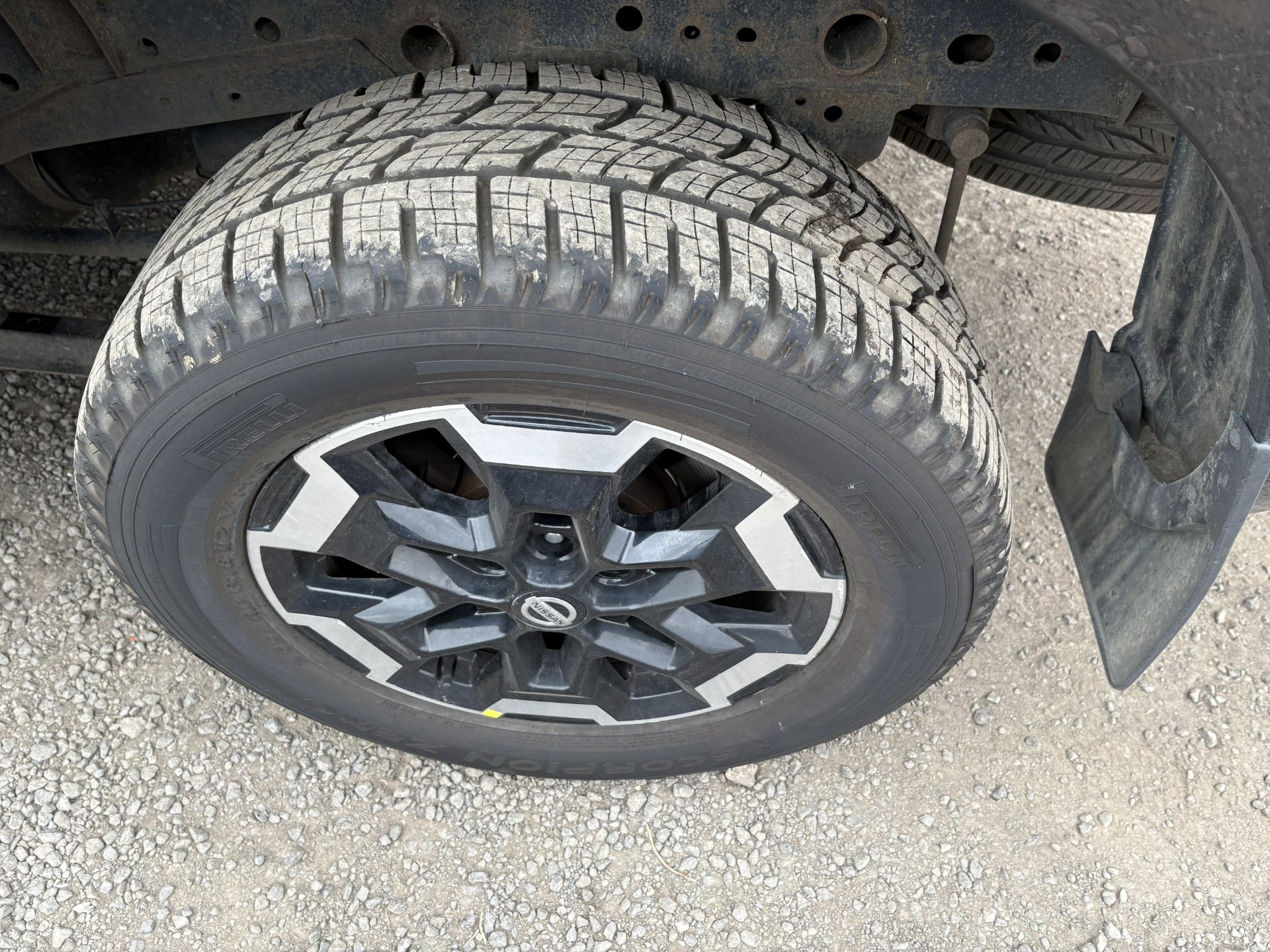 Nissan Navara Double Cab Pick Up Tekna 2.3dCi 190, Registration R555 PRS - Image 12 of 35