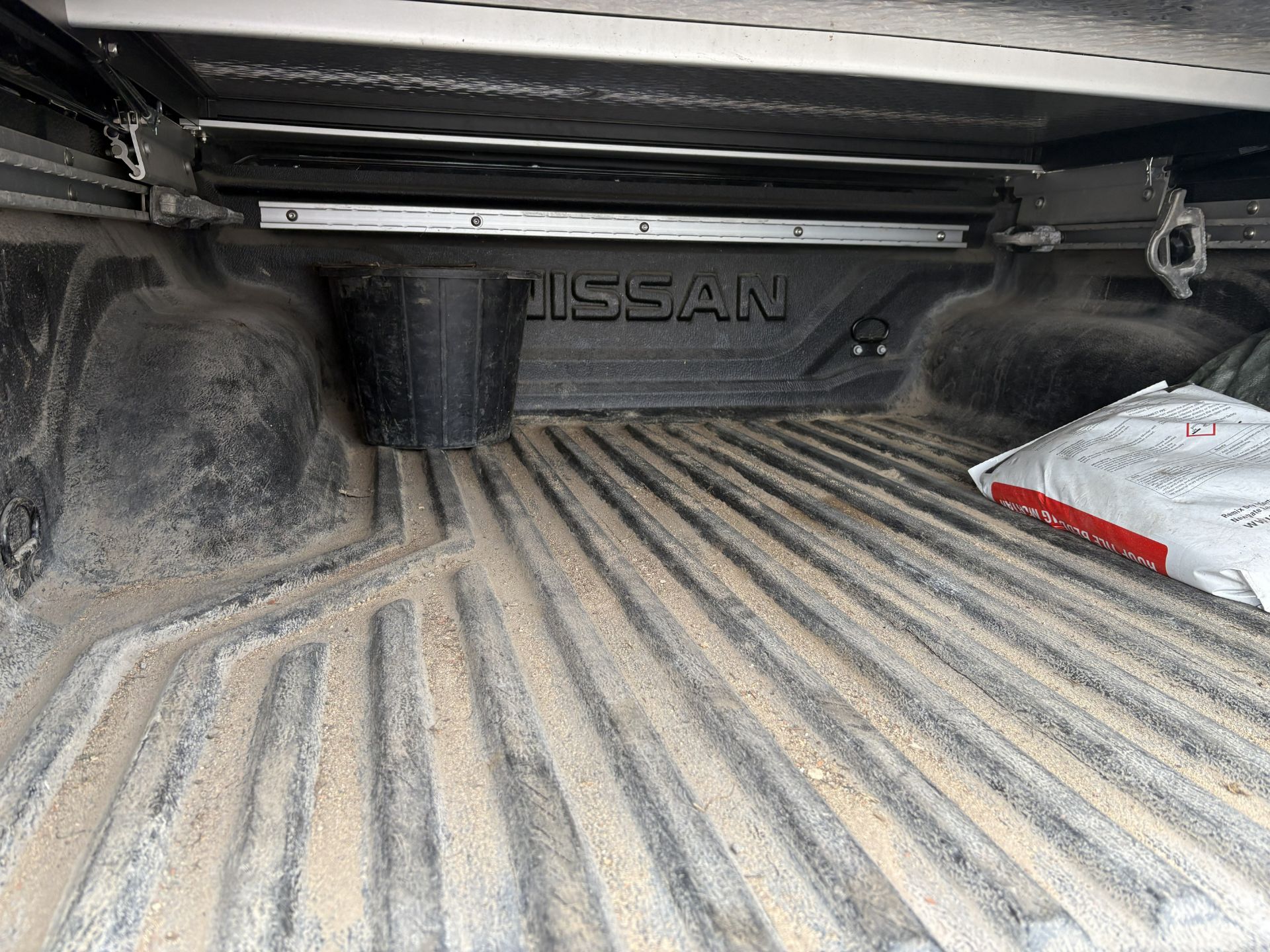 Nissan Navara Double Cab Pick Up Tekna 2.3dCi 190, Registration R555 PRS - Image 34 of 35