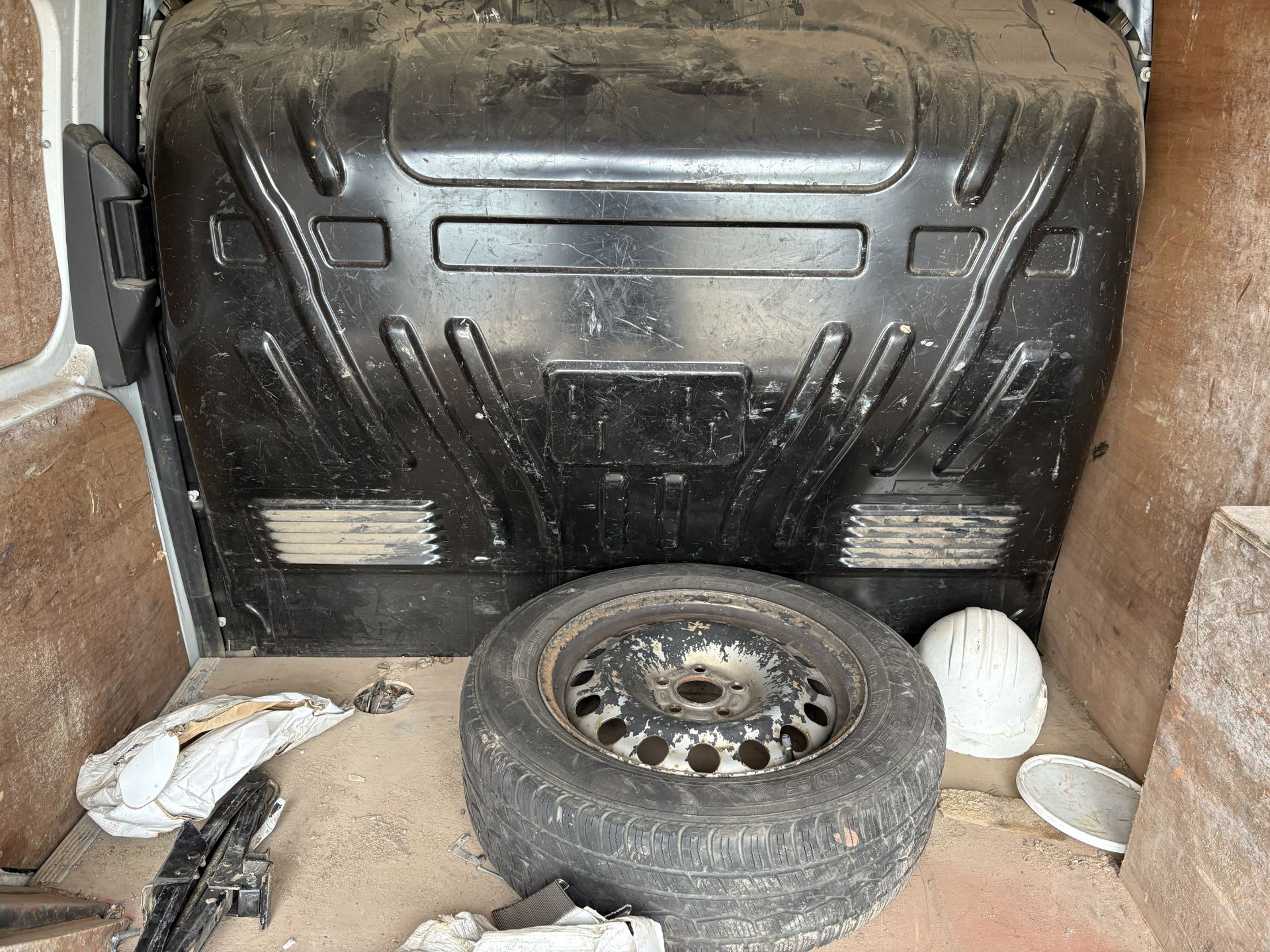 Ford Transit Connect 200 L1 1.6 TDCi, Registration CE64 OOV, - Image 29 of 32