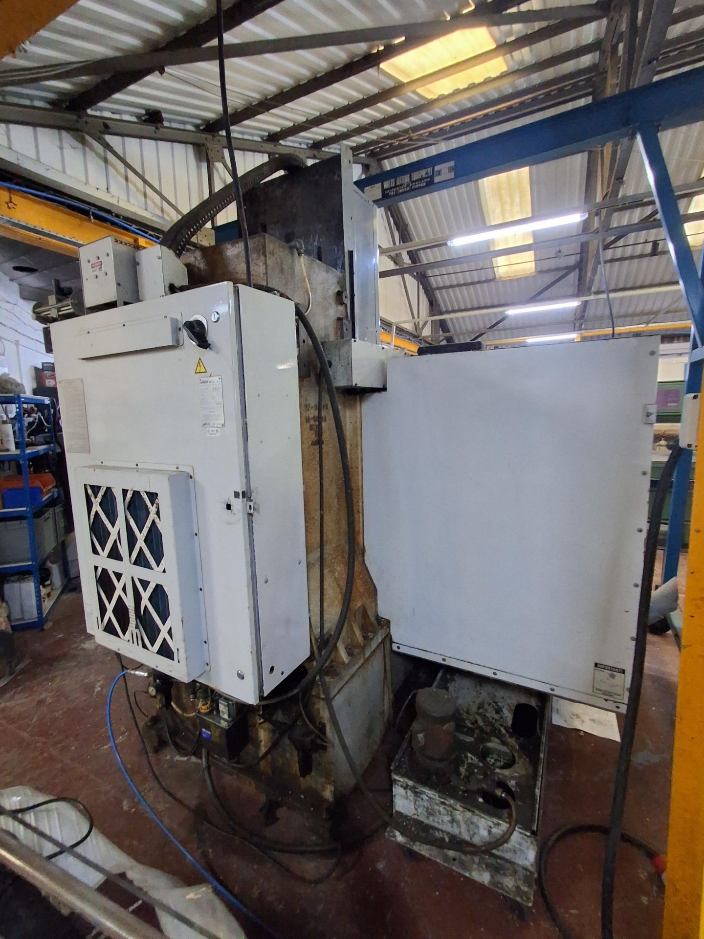 Year 2000 HAAS VF4 Vertical Milling Machine. Serial Number 19948. 415V - Image 6 of 8