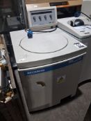 Beckman COULTER Avanti J-25 Centrifuge