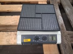 Heidolph Titramax 100 Vibrating Platform Shaker