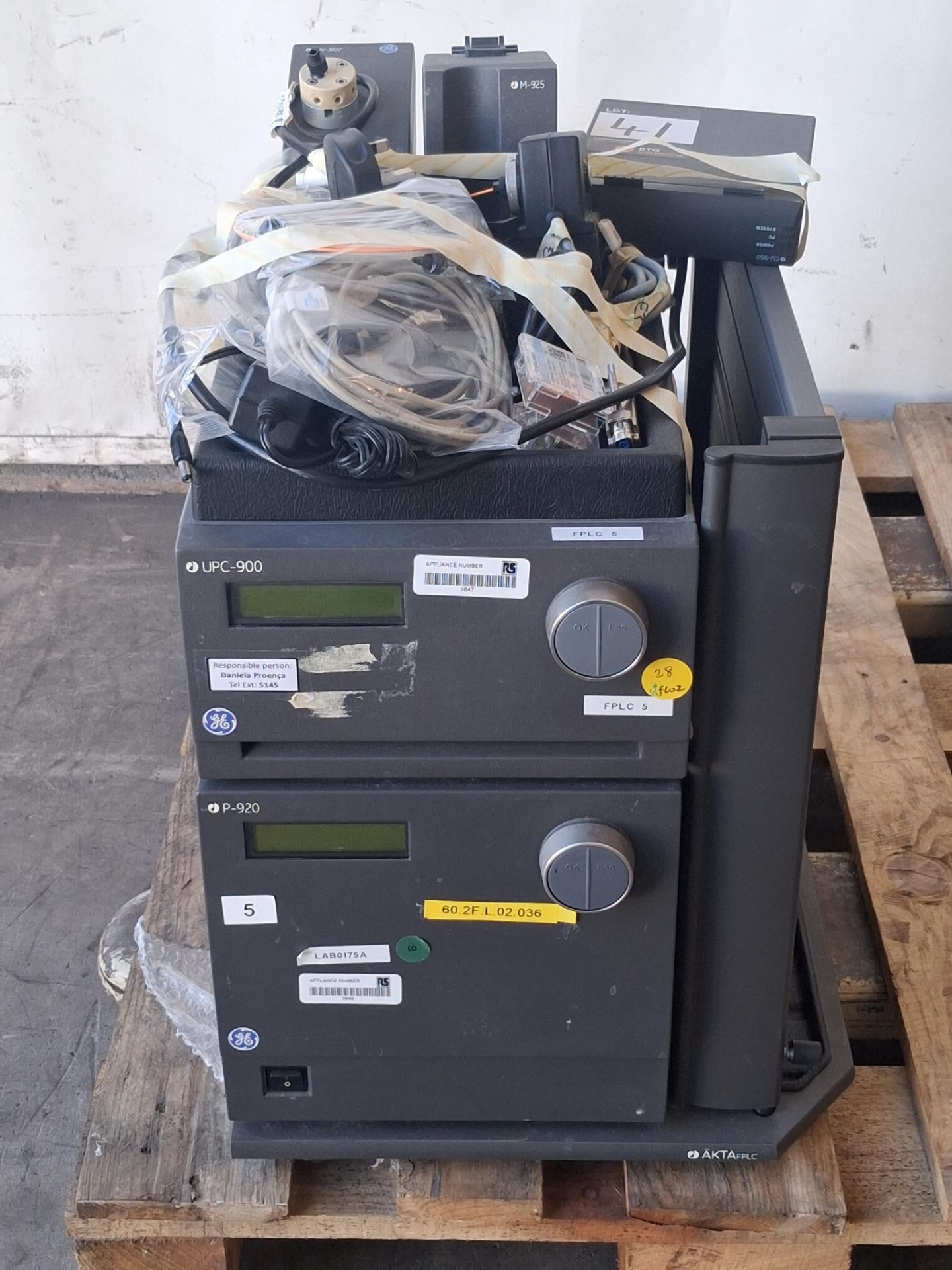 GE UPC-900 Monitor Unit & P-920 Purifier for Liquid Chromatography