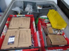 Contents to stillage