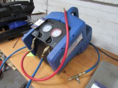 Refrigerant recovery unit