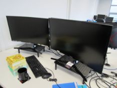 2 Samsung LC27F398FWUXEN curved screens