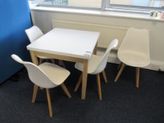 Table with 4 chairs