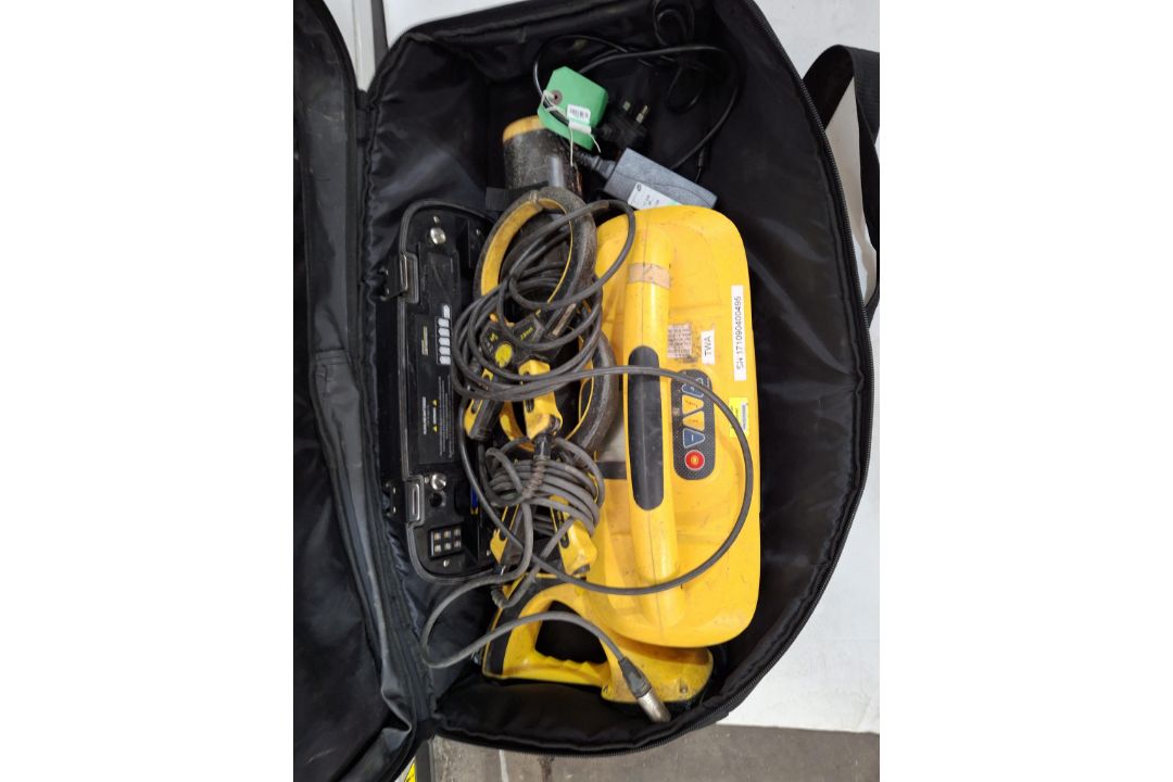 VIVAX Metrotech VL0CPro 2 VX204-01; SN: 2040109326; Receiver: SN: 171090400495; and 2 battery Packs - Image 3 of 16