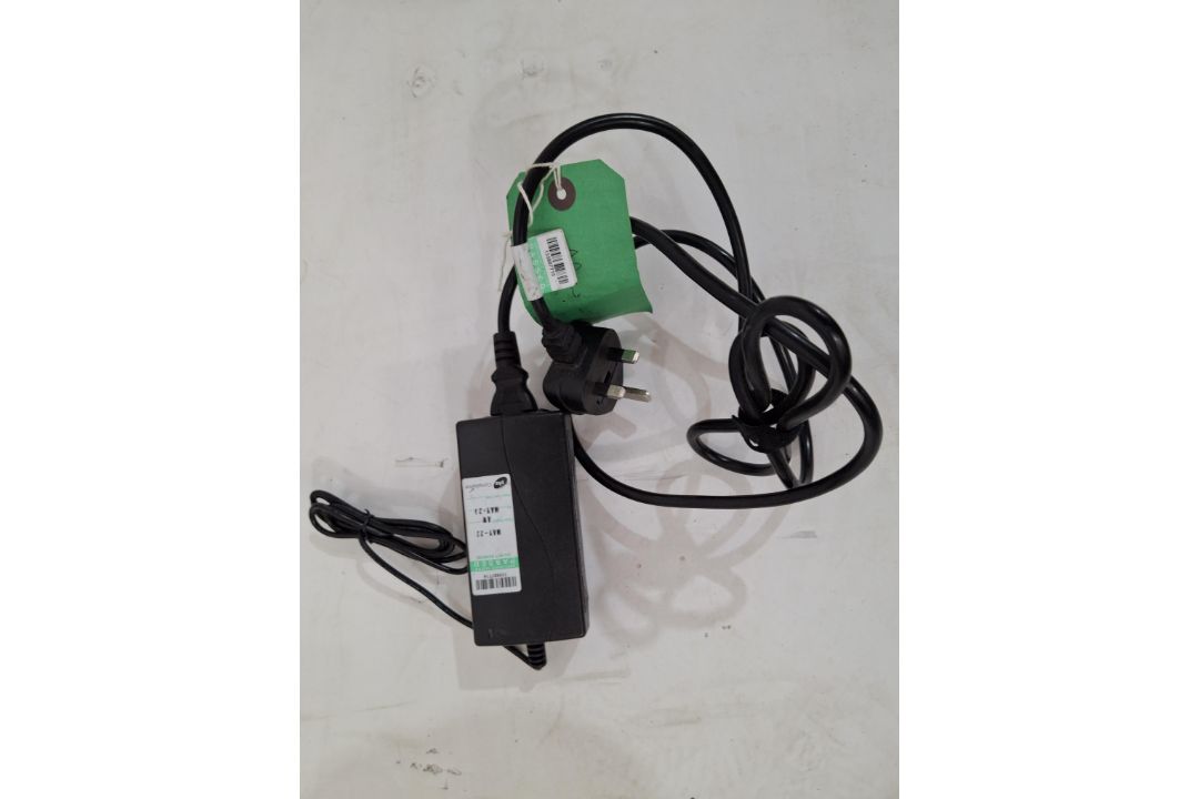 VIVAX Metrotech VL0CPro 2 VX204-01; SN: 2040109326; Receiver: SN: 171090400495; and 2 battery Packs - Image 11 of 16