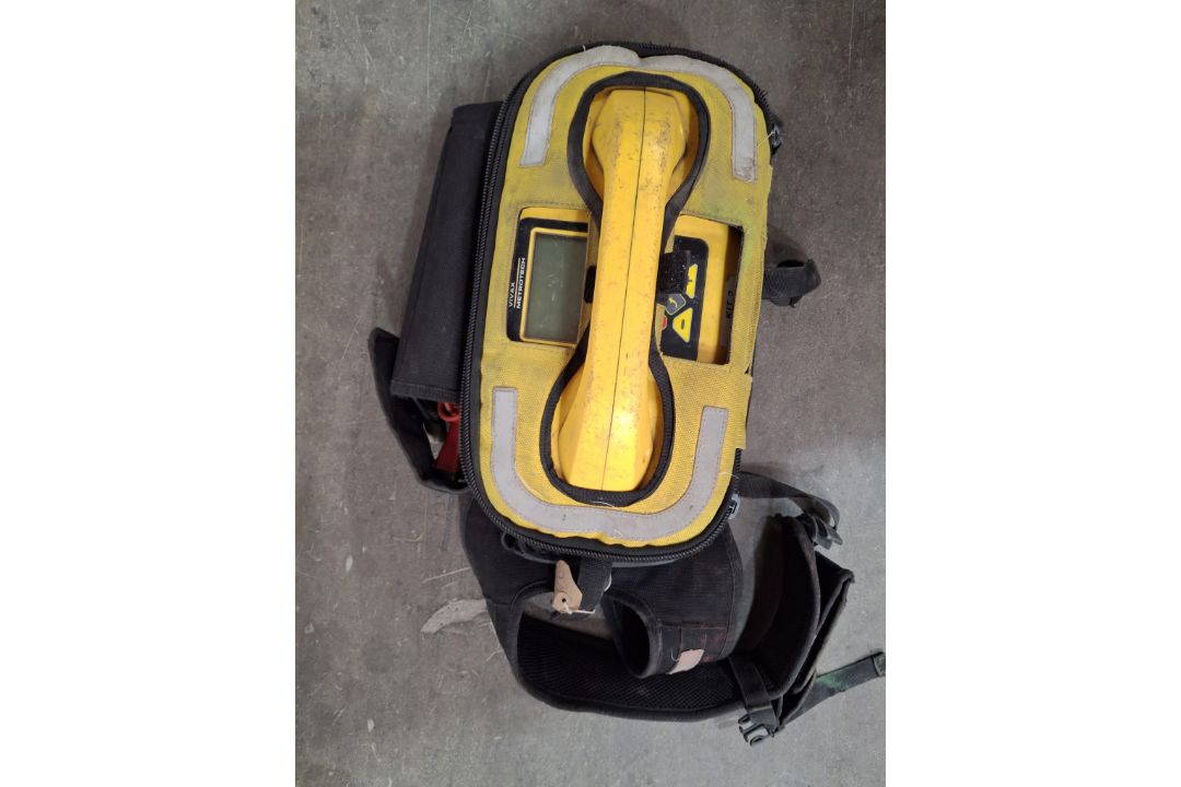 Vivax Metrotech vLoc3-Pro VX219-01; SN:21901192149; with VX219-2; SN: 21902170334 (Sale subject to f - Image 7 of 12