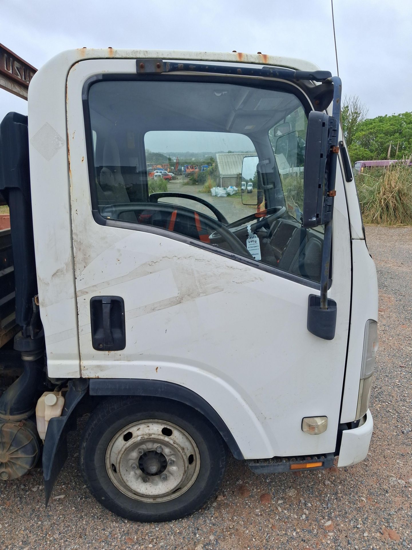 Isuzu NLR85E Tipper Truck - Image 12 of 24